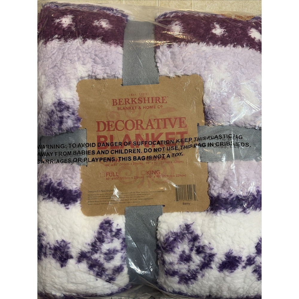 Berkshire‎ Purple & White Queen Decorative Fluffy Blanket 94"x90" New
